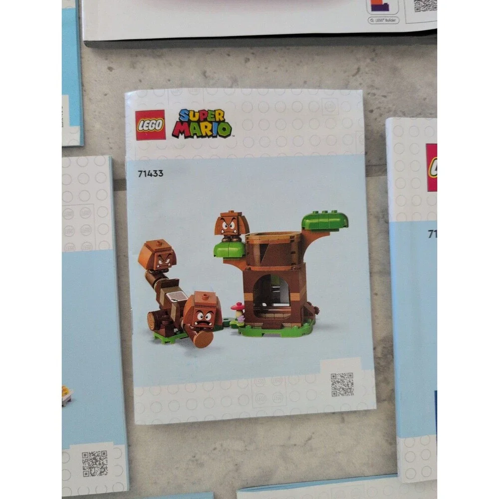 Lego Super Mario Lego Lot Of 23 MANUALS ONLY